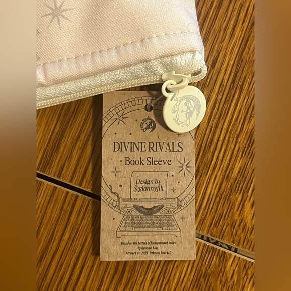 Fairyloot Divine Rivals Book Sleeve NWT - Picture 3 of 3